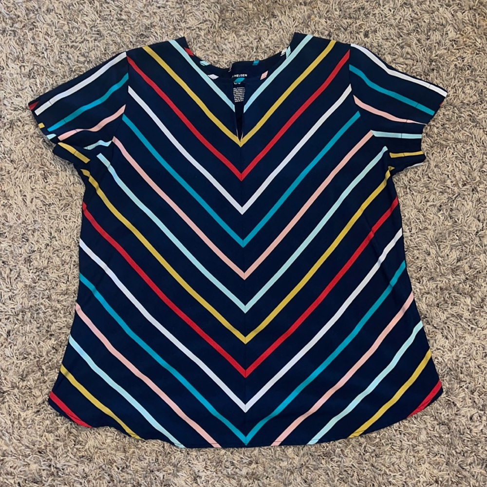 Van Heusen top